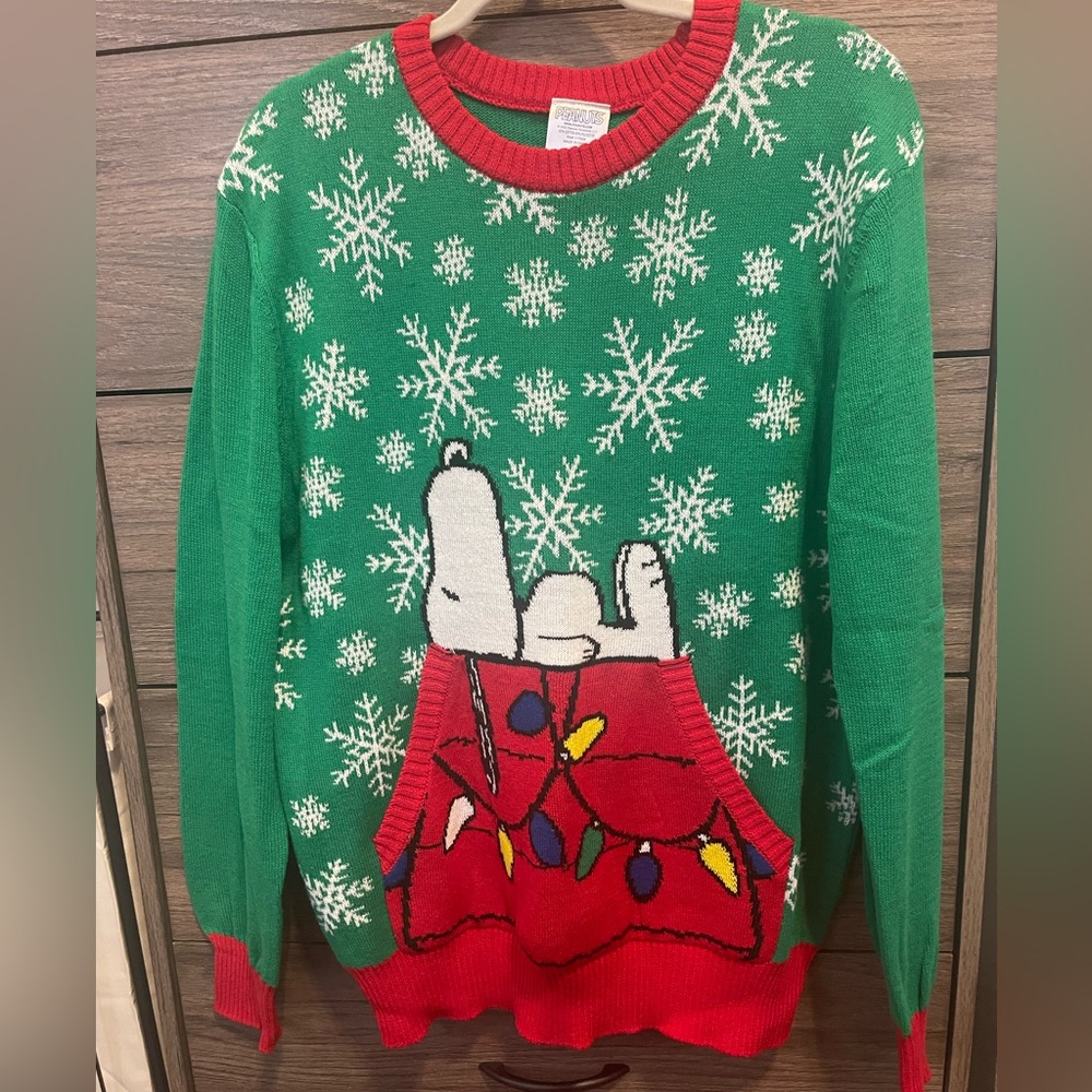 Peanuts Snoopy Christmas Sweater